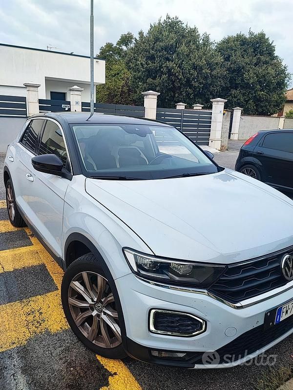 Usata VW T-Roc Advance 116 CV (85 kW) 2019 Bianco SUV
