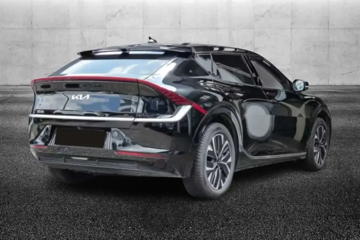 Usata Kia EV6 55 kW (76 CV) 2022 Nero SUV