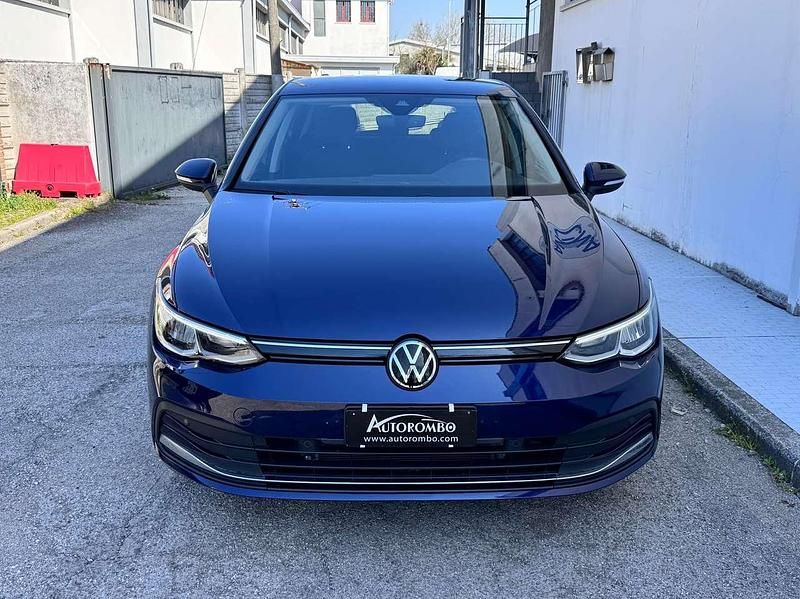 Usata VW Golf VIII Active 150 CV (110 kW) 2022 Other Berlina