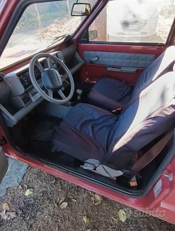 Usata Fiat Panda 16 CV (11 kW) 2000 Rosso Utilitaria