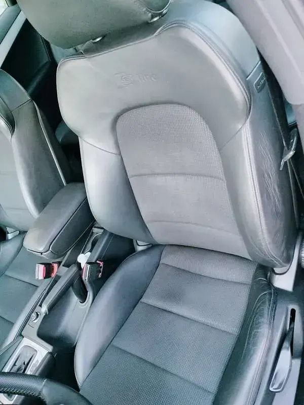 Usata Audi A3 Ambition 105 CV (77 kW) 2011 Utilitaria