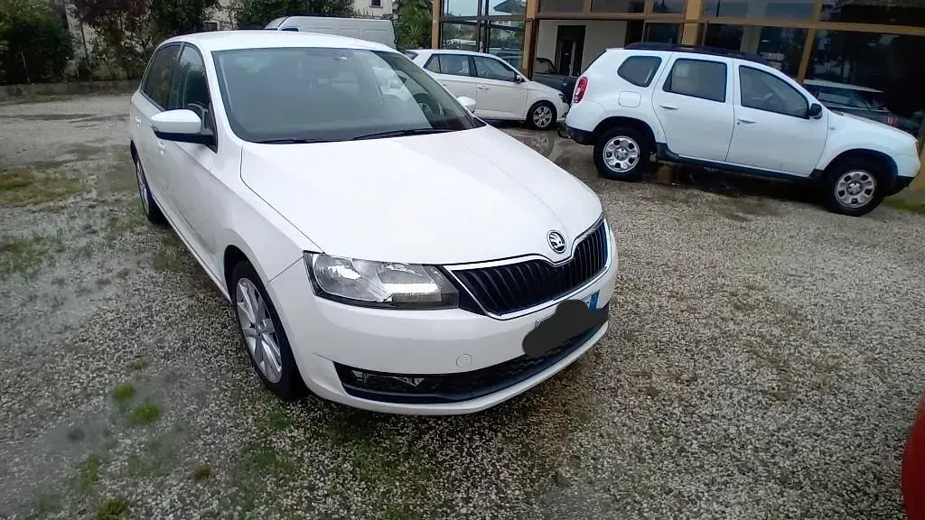 Usata Skoda Rapid Ambition 90 CV (66 kW) 2018 Bianco Berlina