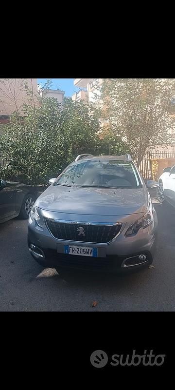 Usata Peugeot 2008 Active 82 CV (60 kW) 2018 Grigio SUV