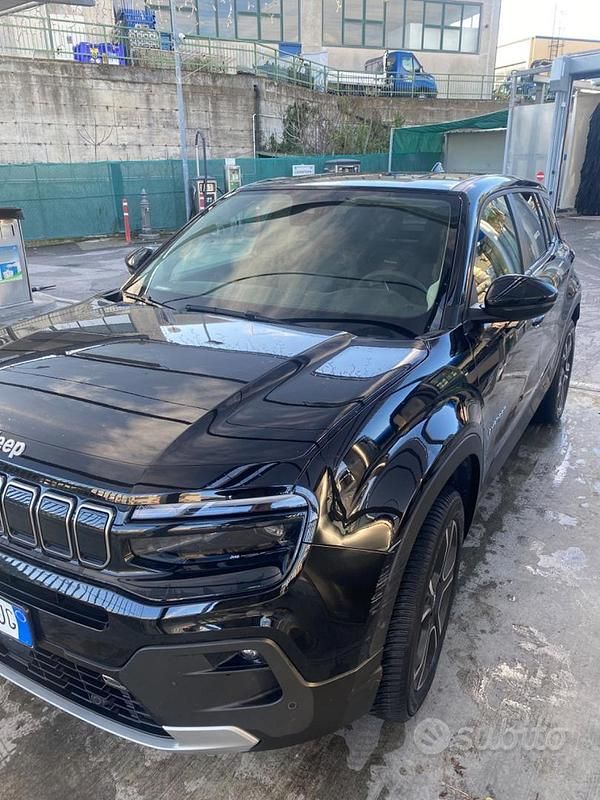 Usata Jeep Avenger Summit 101 CV (74 kW) 2023 Nero SUV