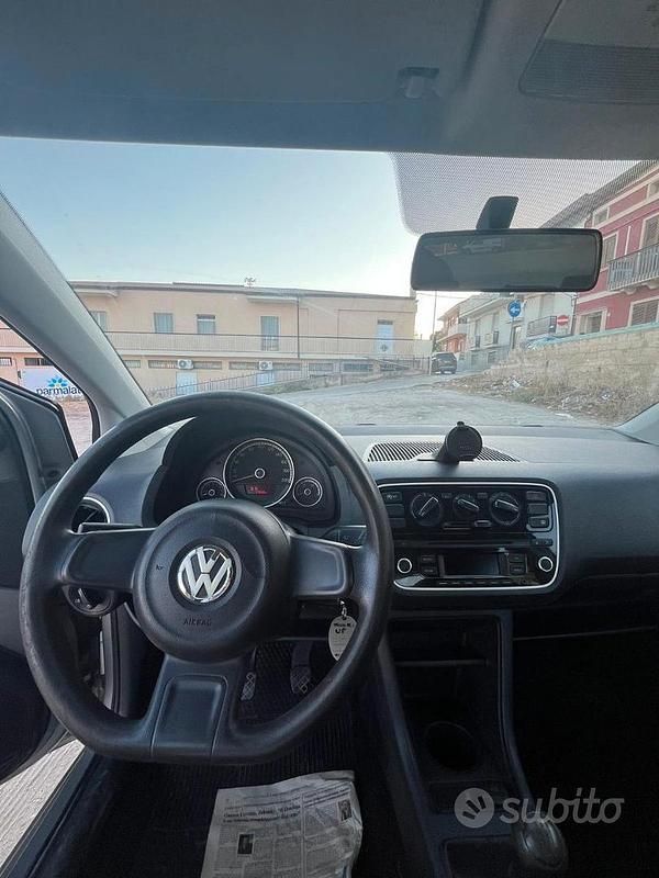 Usata VW up! 82 CV (60 kW) 2016 Grigio Utilitaria