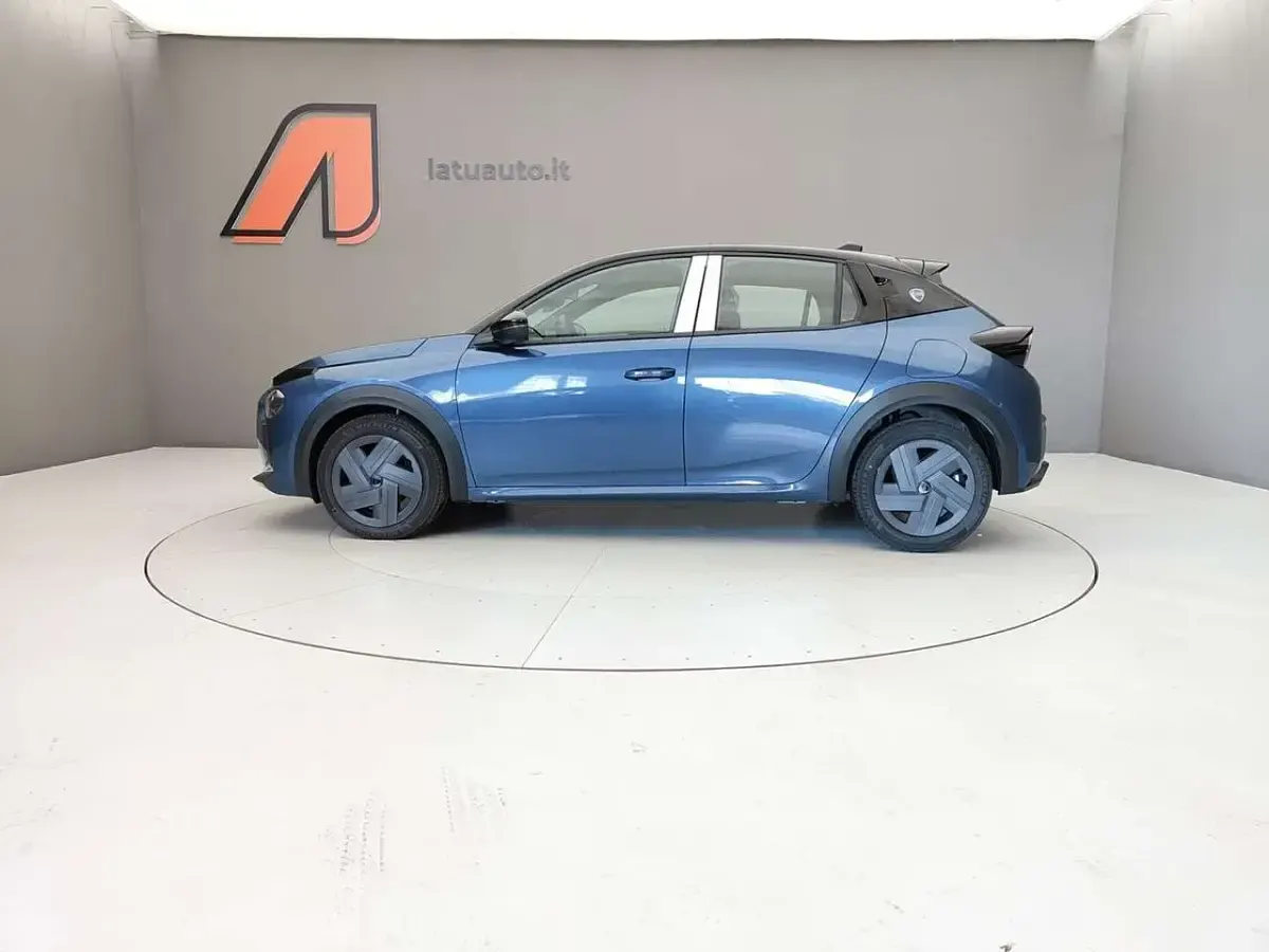 Nuova Lancia Ypsilon 101 CV (74 kW) 2026 Grigio Utilitaria