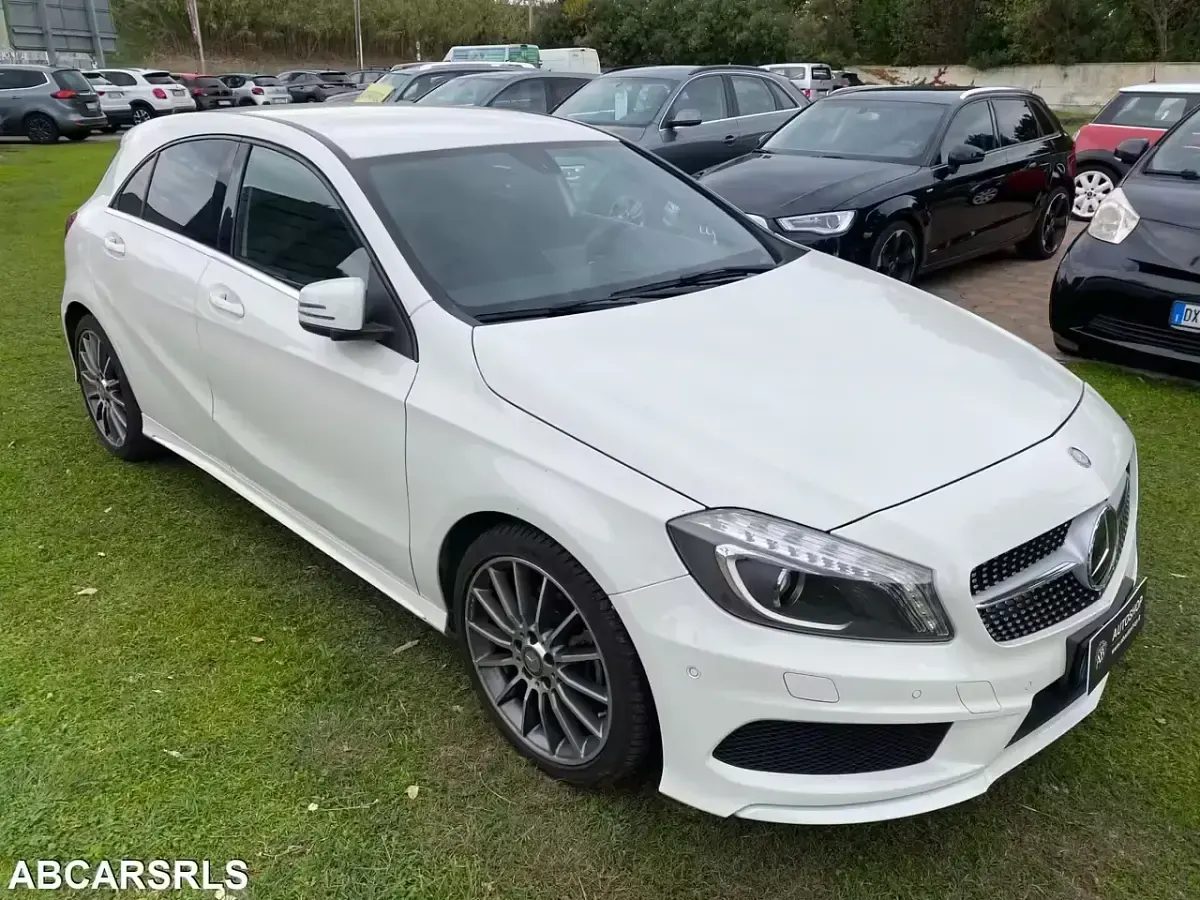 Usata Mercedes 180 108 CV (79 kW) 2014 Bianco Berlina