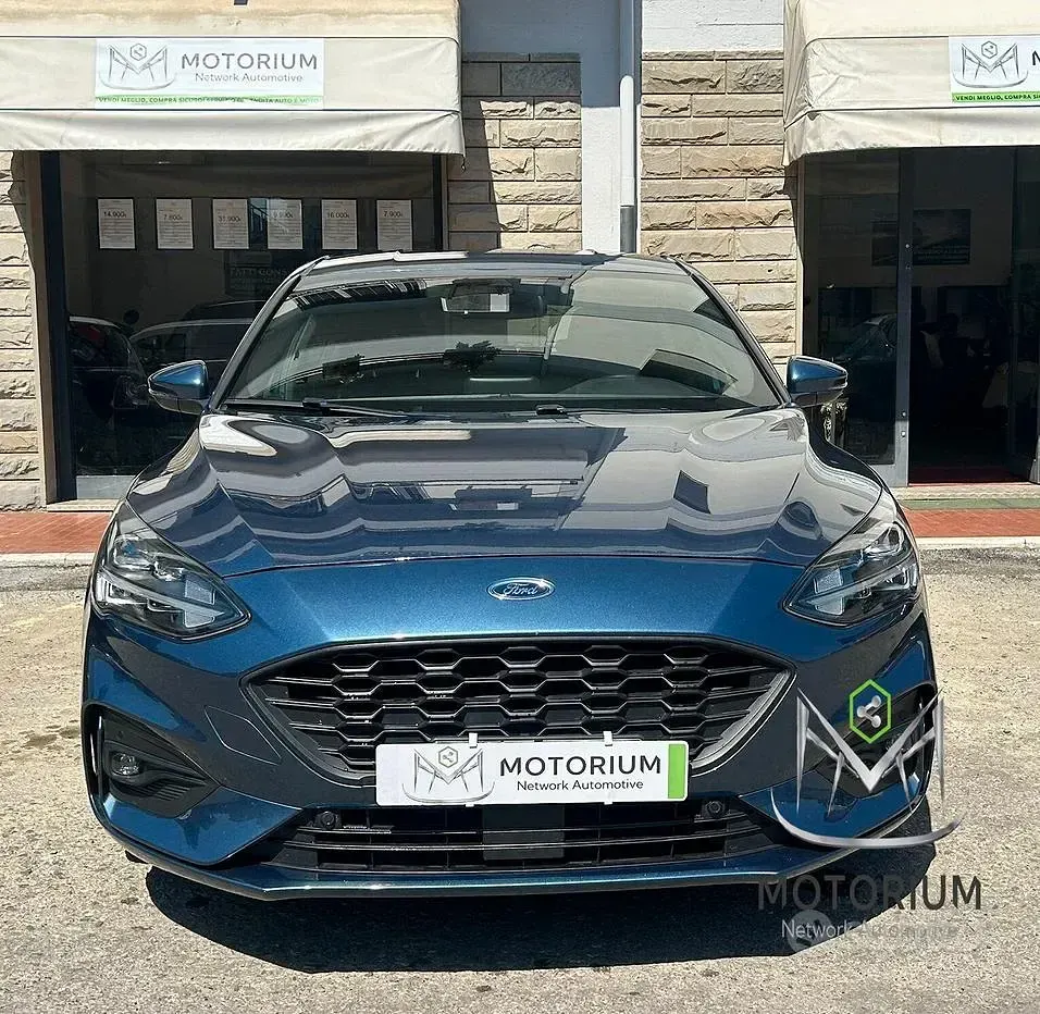 Usata Ford Focus ST-Line 151 CV (111 kW) 2019 Blu Berlina