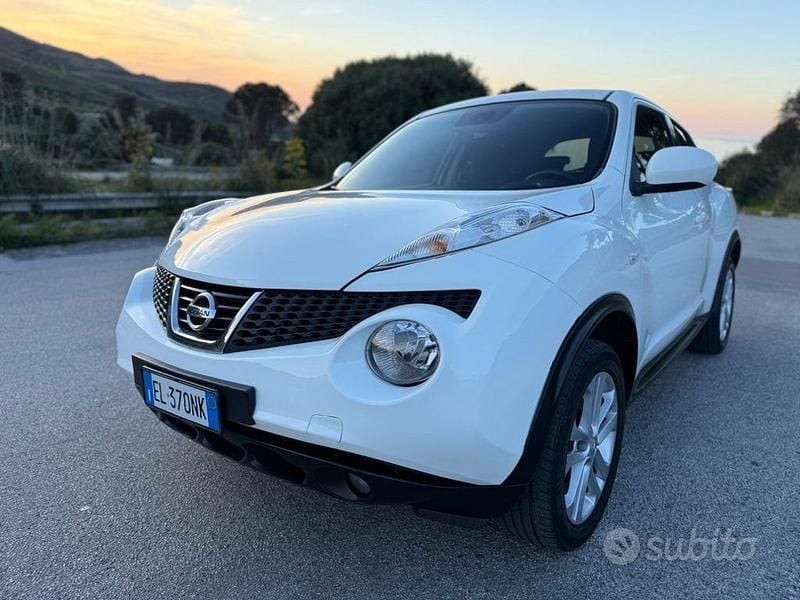 Usata Nissan Juke Tekna 110 CV (80 kW) 2012 Bianco SUV