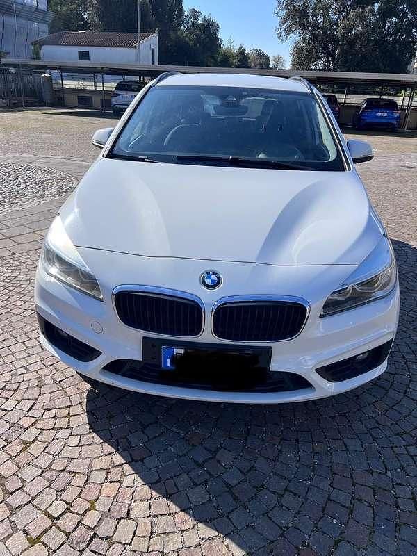 Usata BMW 218 Gran Tourer 136 CV (100 kW) 2016 Bianco Monovolume