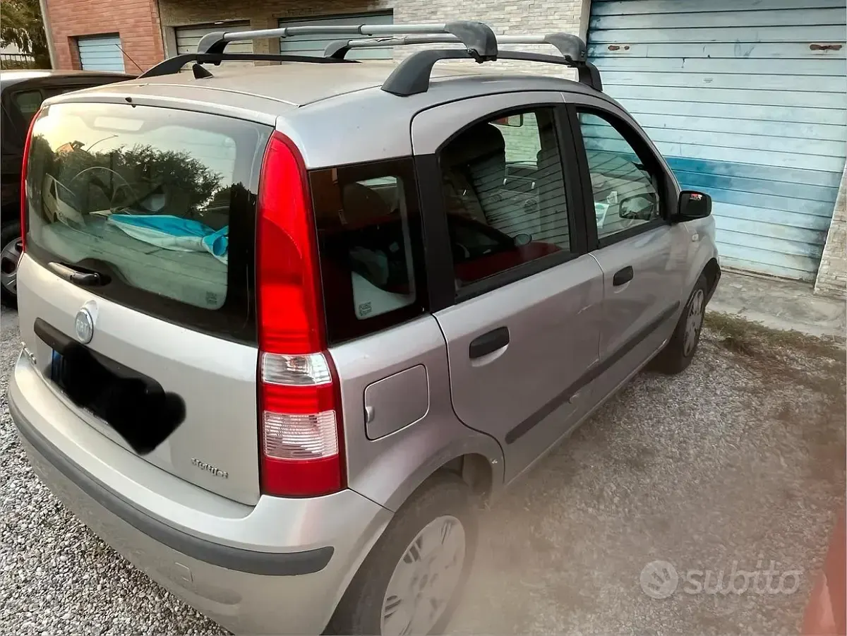 Usata Fiat Panda 70 CV (51 kW) 2006 Utilitaria