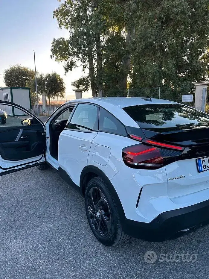 Usata Citroën C4 131 CV (96 kW) 2022 Bianco Berlina