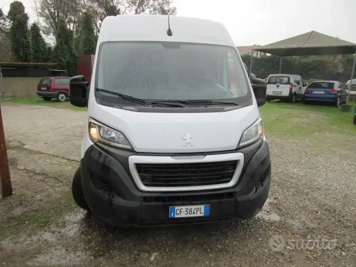 Usata Peugeot Boxer S 140 CV (102 kW) 2021 Bianco Furgone