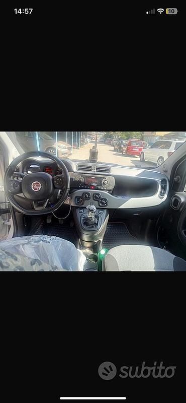 Usata Fiat Panda 85 CV (62 kW) 2017 Utilitaria
