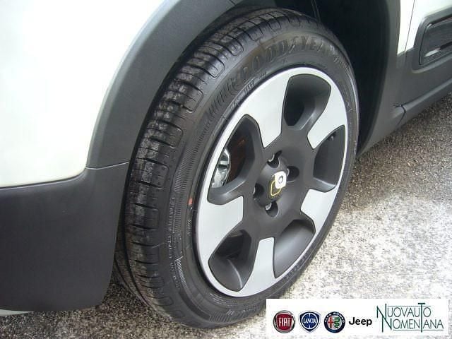 Usata Fiat Panda Cross Cross 69 CV (50 kW) 2024 Bianco Utilitaria