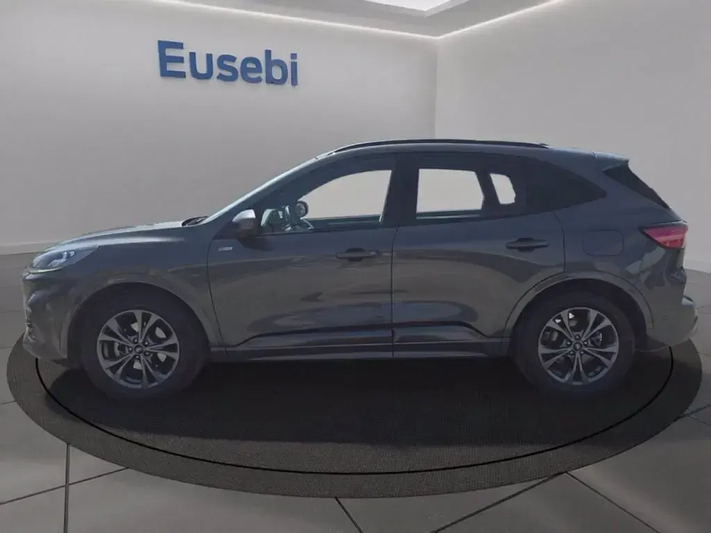 Usata Ford Kuga ST-Line X 190 CV (139 kW) 2023 Magnetic grey SUV