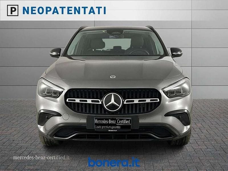 Usata Mercedes GLA180 Advanced Plus 116 CV (85 kW) 2024 Grigio SUV