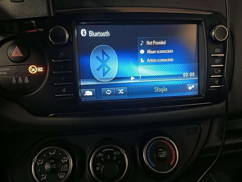 Usata Toyota Yaris Active 72 CV (52 kW) 2018 Utilitaria