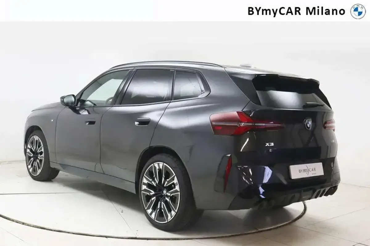 Usata BMW X3 M Sport 398 CV (292 kW) 2024 Sophisto grey metallizzato SUV