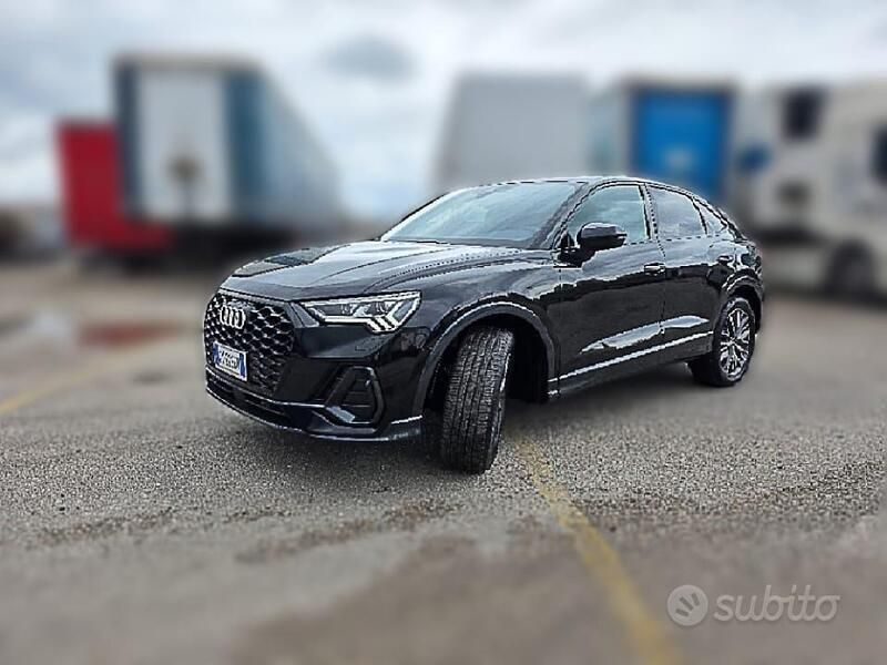 Nero Nuova 2025 Audi Q3 Sportback Business Plus SUV | 44.000 € - Immagine 1/4