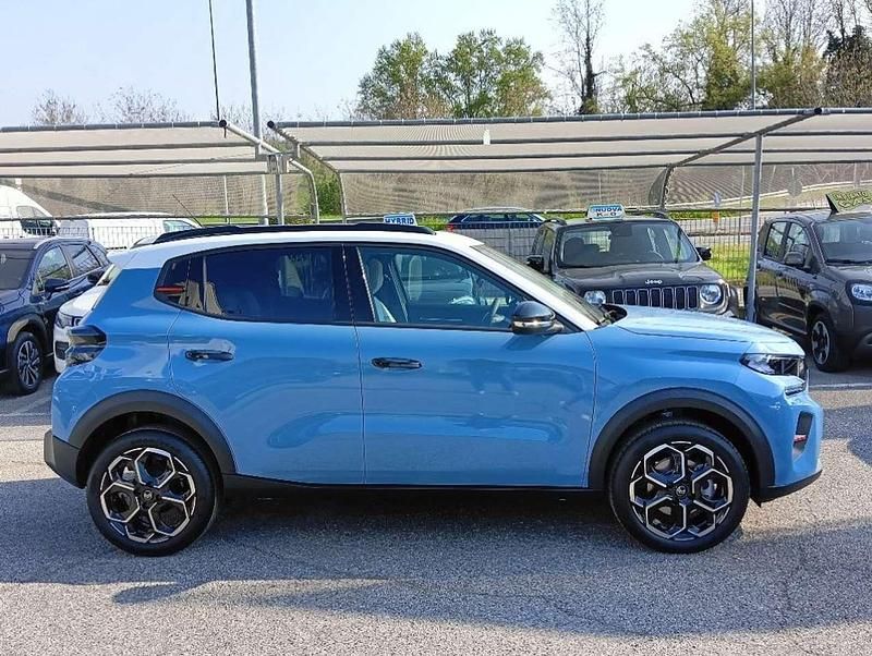 Nuova Citroën C3 PureTech 101 CV (74 kW) 2025 Blu montecarlo t. bianco Berlina