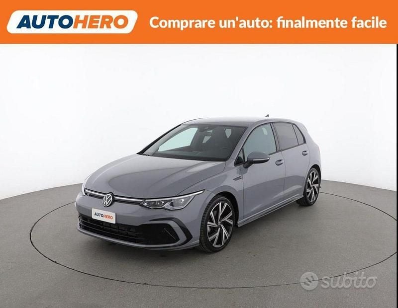 Usata VW Golf VIII R-line 150 CV (110 kW) 2024 Giallo Berlina