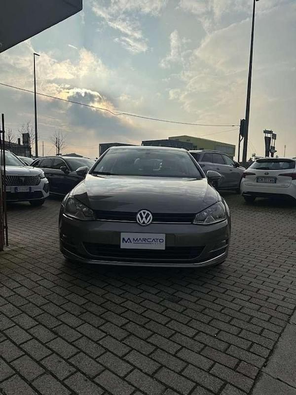 Usata VW Golf VII Highline 110 CV (80 kW) 2014 Grigio tungsteno Berlina