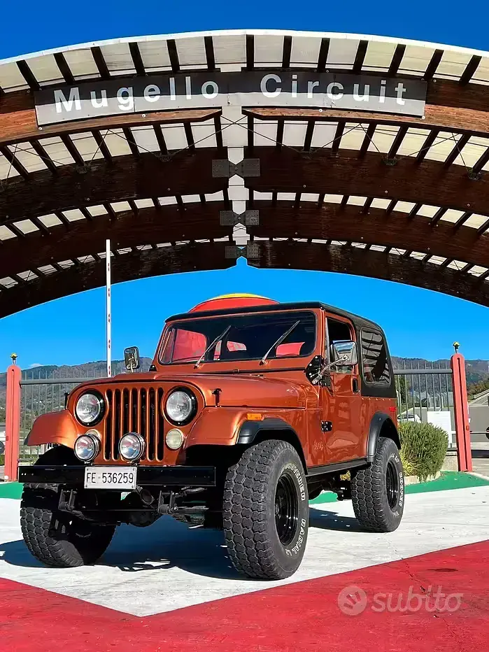 Usata Jeep CJ 1981 Marrone SUV