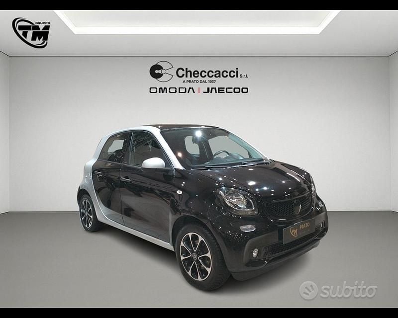 Usata Smart ForFour Passion 71 CV (52 kW) 2016 Nero Utilitaria