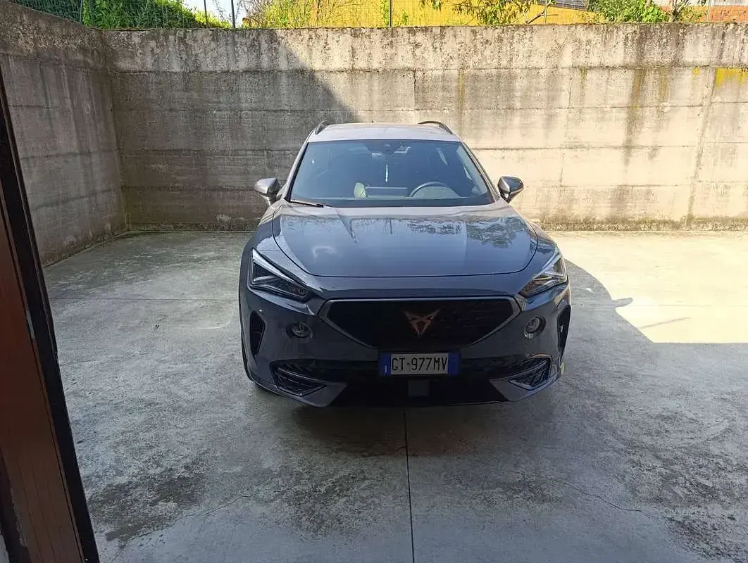 Usata Cupra Formentor 204 CV (150 kW) 2024 Grigio SUV