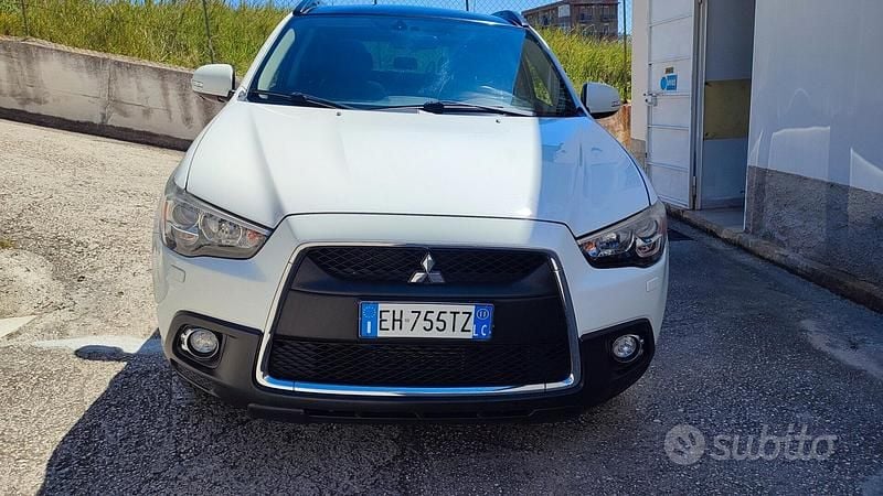 Usata Mitsubishi ASX 150 CV (110 kW) 2011 Bianco SUV