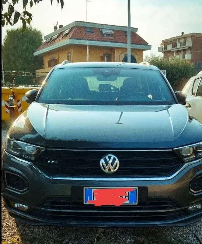 Usata VW T-Roc Business 150 CV (110 kW) 2019 Grigio SUV