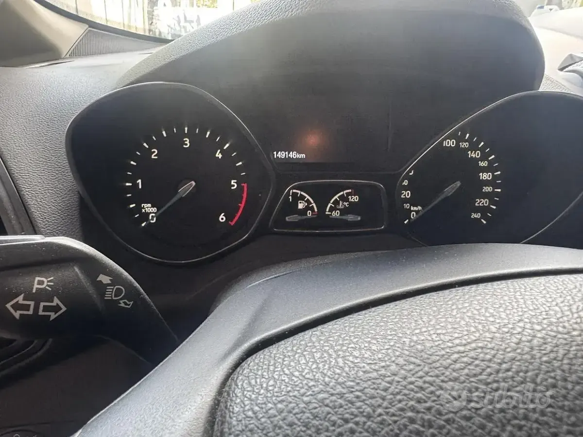 Usata Ford C-MAX 120 CV (88 kW) 2017 Grigio Monovolume