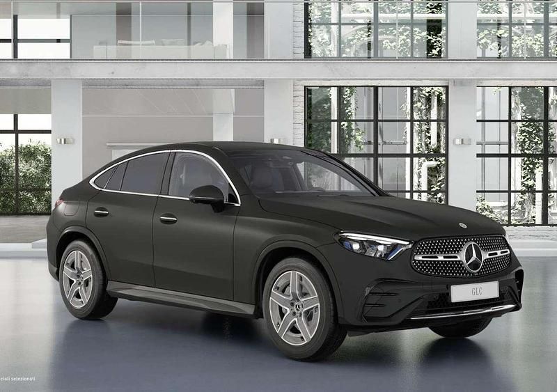 Nuova Mercedes GLC450 AMG line 367 CV (269 kW) 2026 Nero Coupé