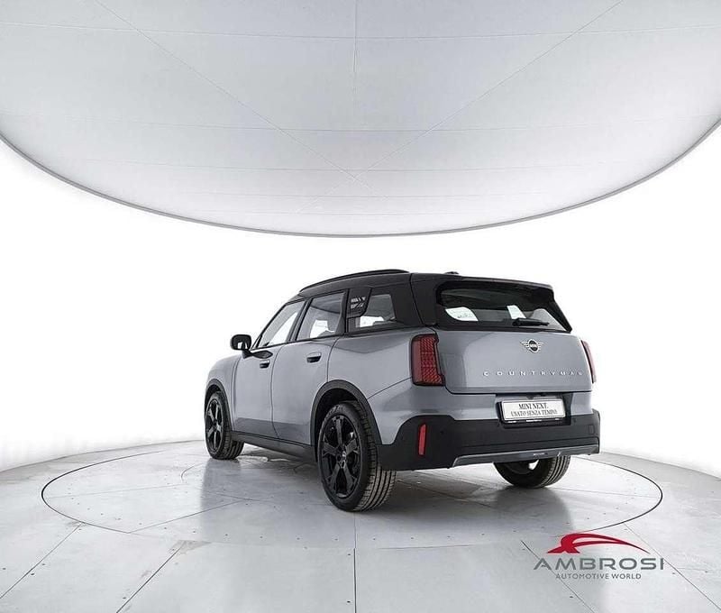 Usata Mini Cooper Countryman Favoured 163 CV (119 kW) 2025 Grigio SUV