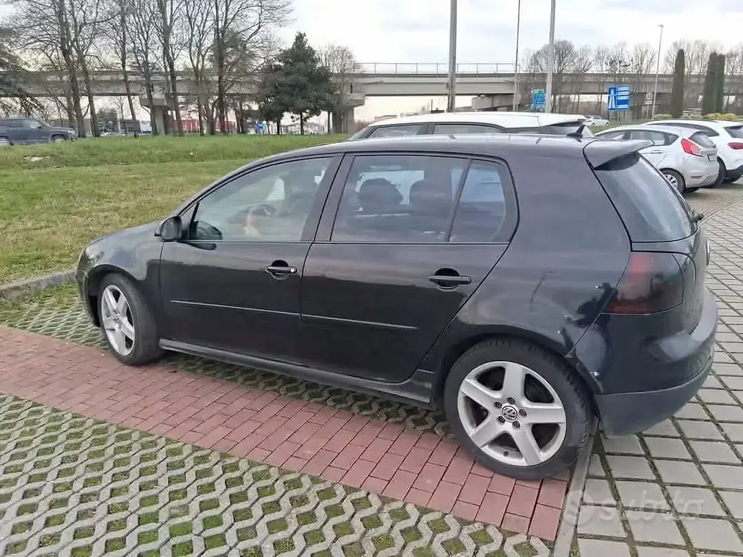 Usata VW Golf IV 140 CV (102 kW) 2006 Nero Berlina