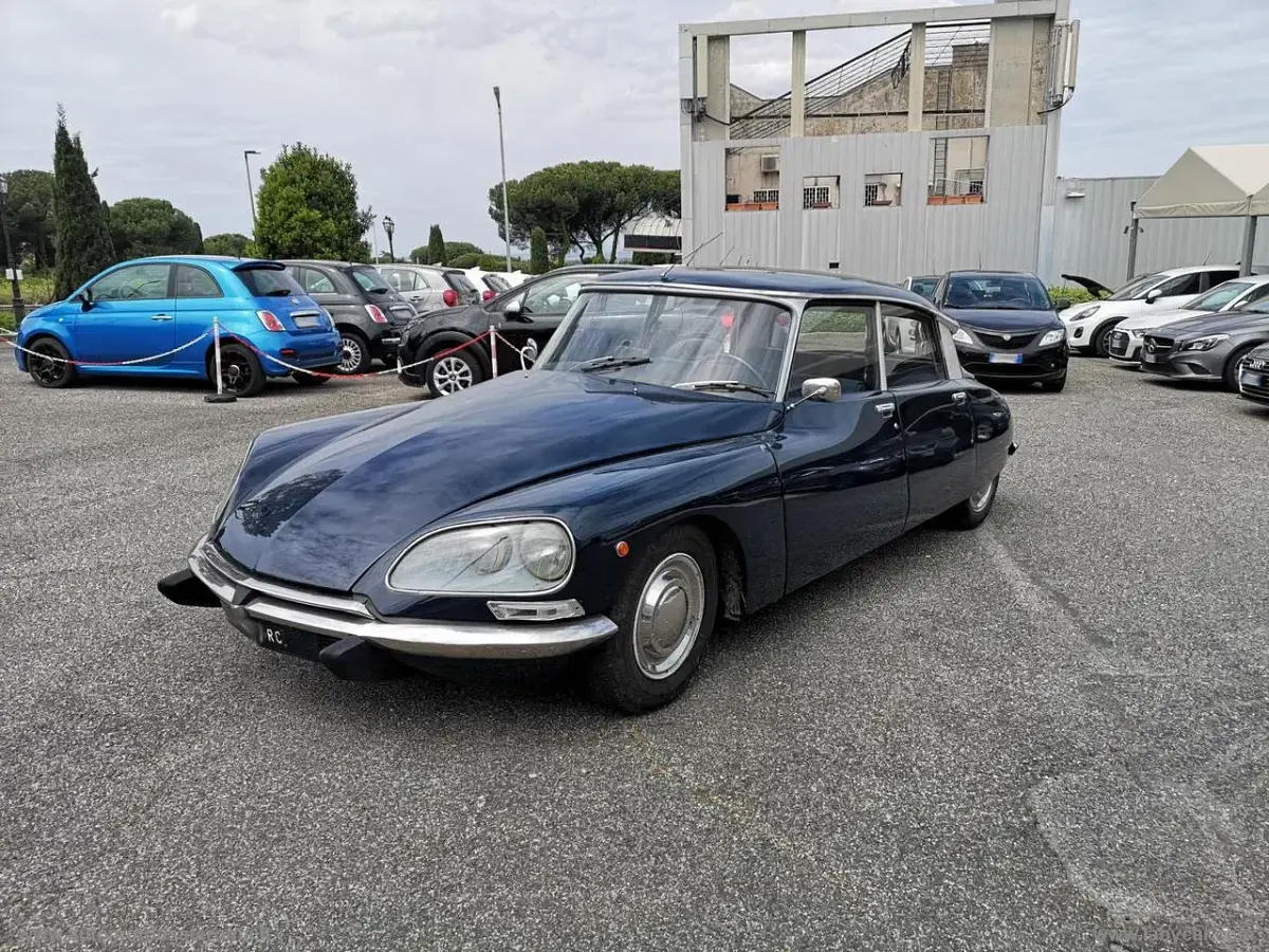 Usata Citroën DS 99 CV (72 kW) 1973 Blu Berlina