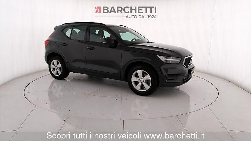 Usata Volvo XC40 Momentum 150 CV (110 kW) 2021 Nero SUV