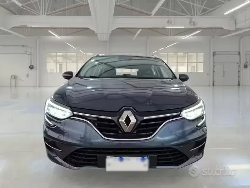 Usata Renault Mégane GrandTour Business 115 CV (84 kW) 2022 Grigio Station wagon
