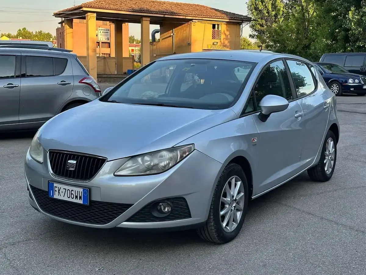 Usata Seat Ibiza Copa 105 CV (77 kW) 2011 Other Utilitaria