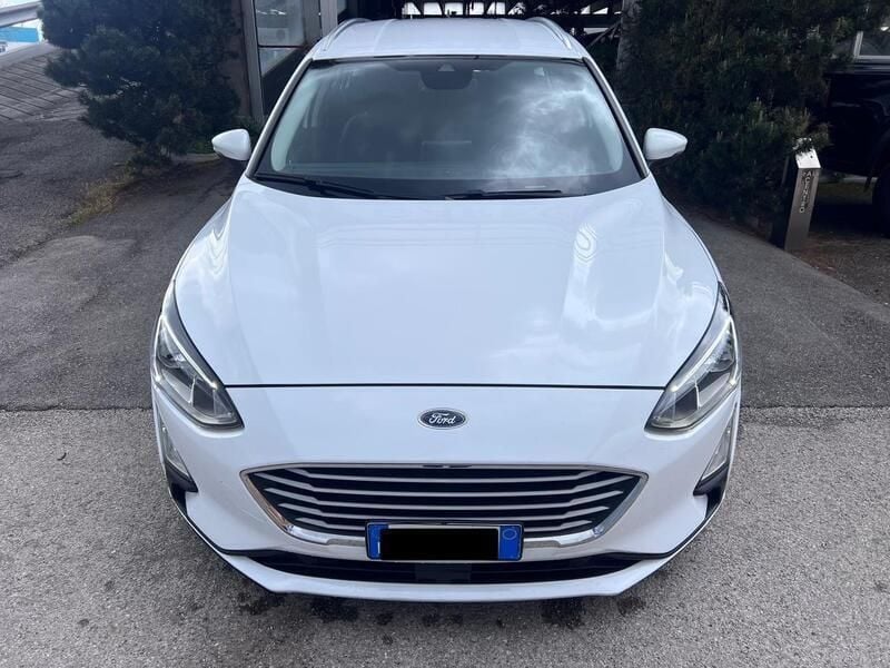 Usata Ford Focus Active 120 CV (88 kW) 2021 Bianco Station wagon