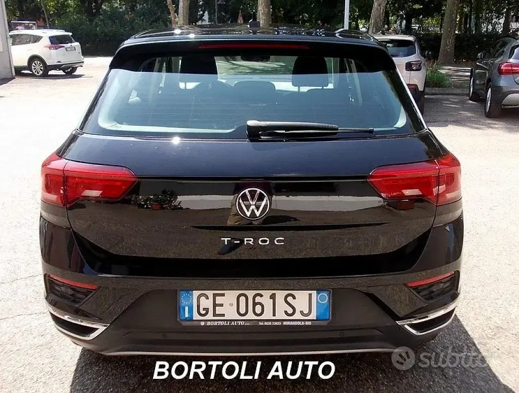 Usata VW T-Roc Business 150 CV (110 kW) 2021 Nero SUV