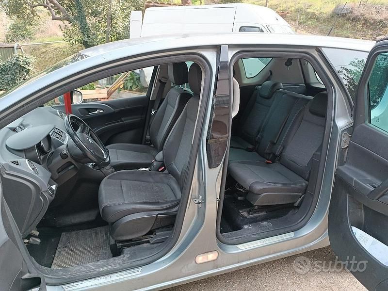 Usata Opel Meriva 75 CV (55 kW) 2010 Grigio Monovolume