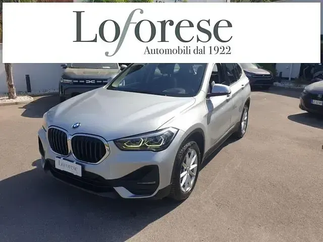 Usata BMW X1 Advantage 150 CV (110 kW) 2020 Argento metallizzato SUV