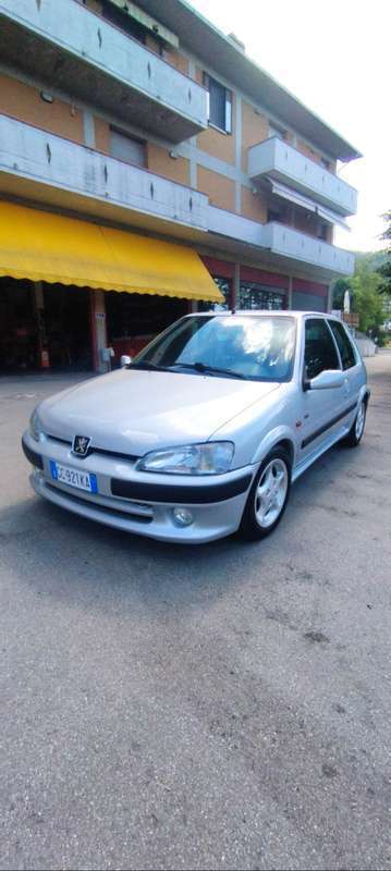Usato 1997 Peugeot 106 1.6 Benzin 120 CV (10.000 €)