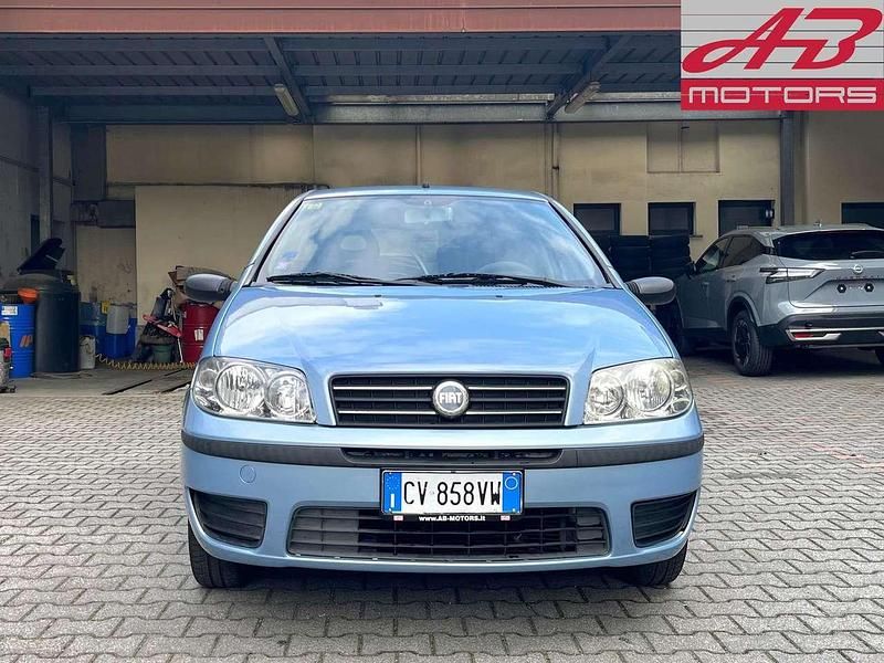 Usata Fiat Punto Evo 60 CV (44 kW) 2005 Grigio Utilitaria