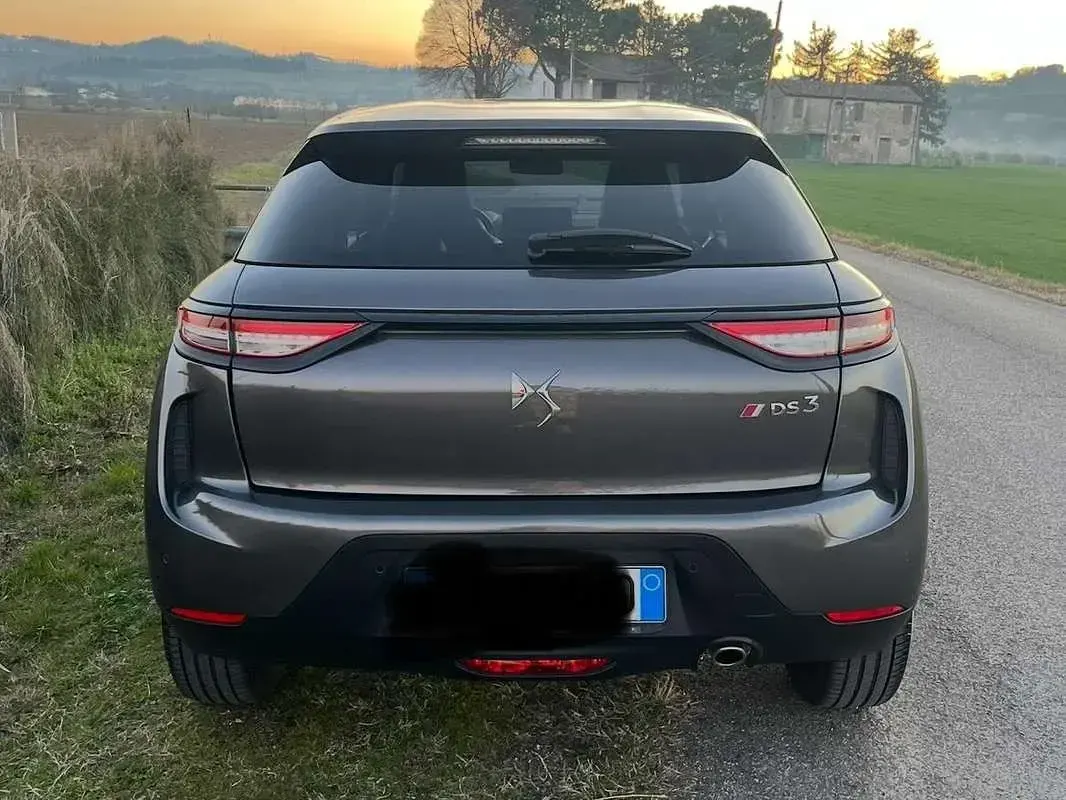 Usata DS Automobiles DS3 Crossback Performance 131 CV (96 kW) 2019 Grigio SUV