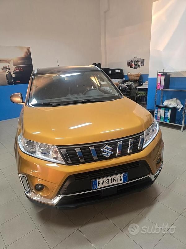 Usata Suzuki Vitara Cool 111 CV (81 kW) 2019 Giallo SUV