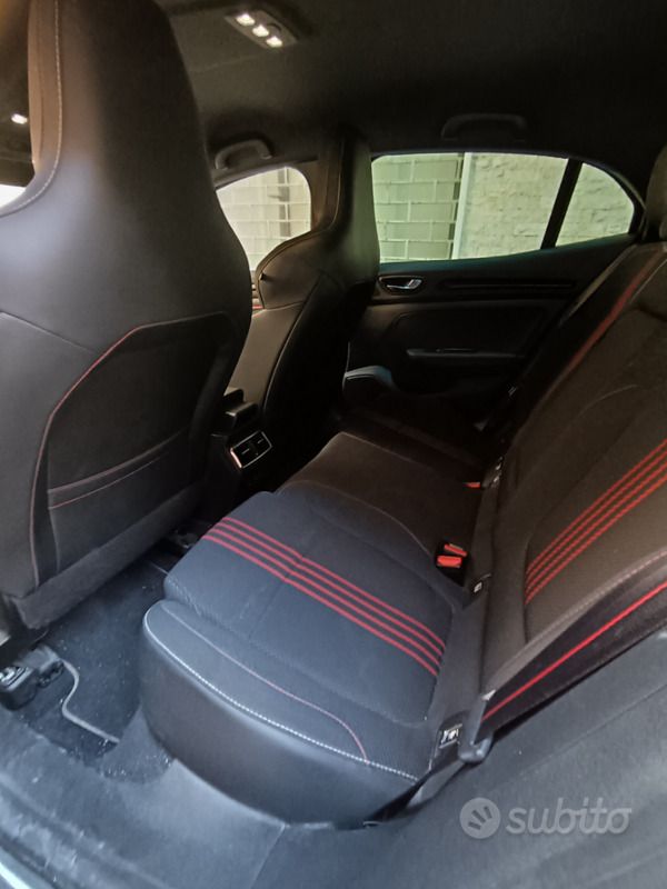 Usata Renault Mégane IV RS Line 116 CV (85 kW) 2021 Grigio Berlina