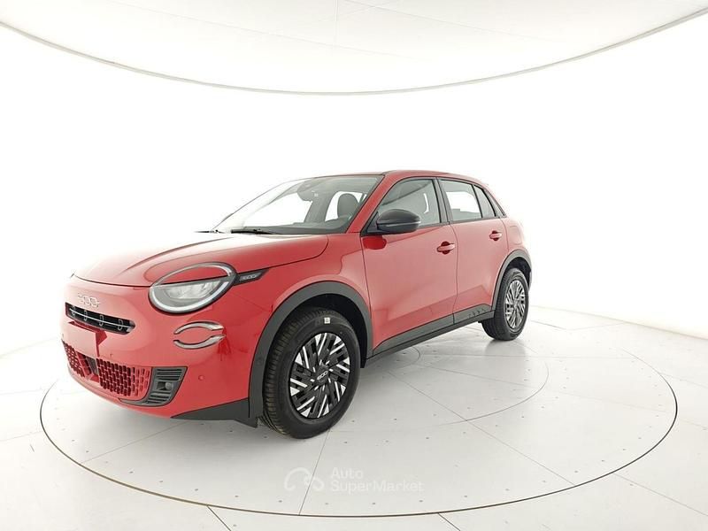 Usata Fiat 600 110 CV (80 kW) 2024 Rosso SUV
